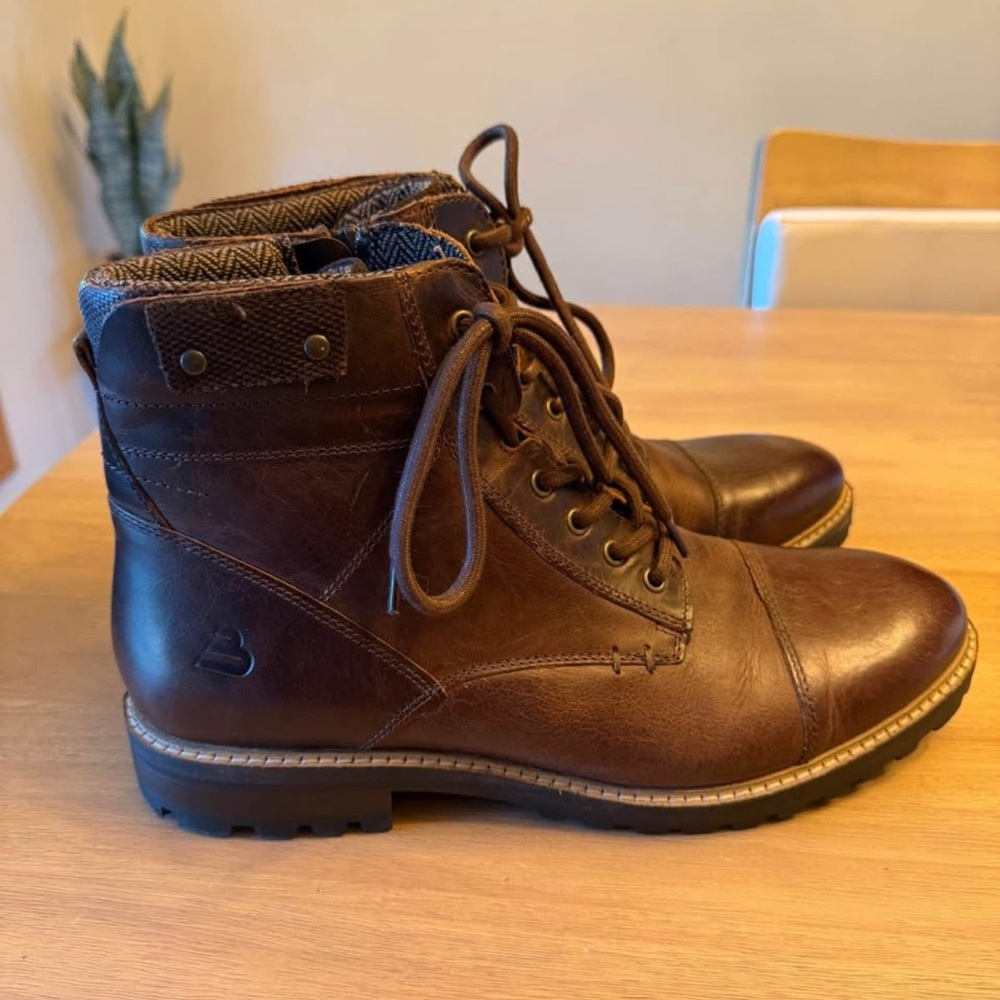 Bull boxer men’s brown leather boot (size 11)